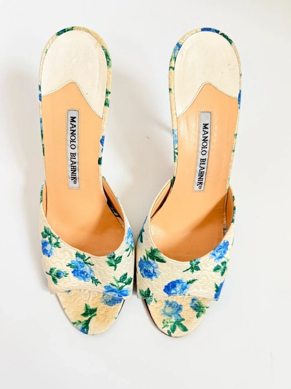 Rare Manolo Blahnik Blue Floral Jacquard Mule Sandals Metallic Heel Italy EU 39